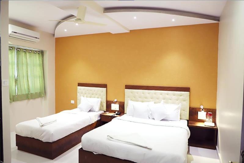 Hotel Golden Hayyath Inn Mumbai Ngoại thất bức ảnh